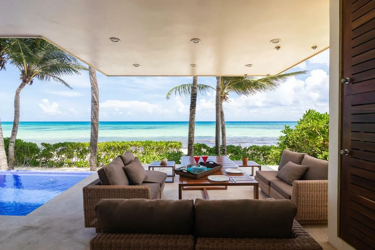 Вилла Casa Martini- Oceanfront Private Pool House For 6 Плая-дель-Кармен 0*,